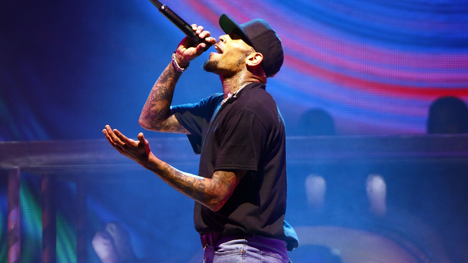 Chris Brown: The Prince of Pop? - Talk 2 Pops